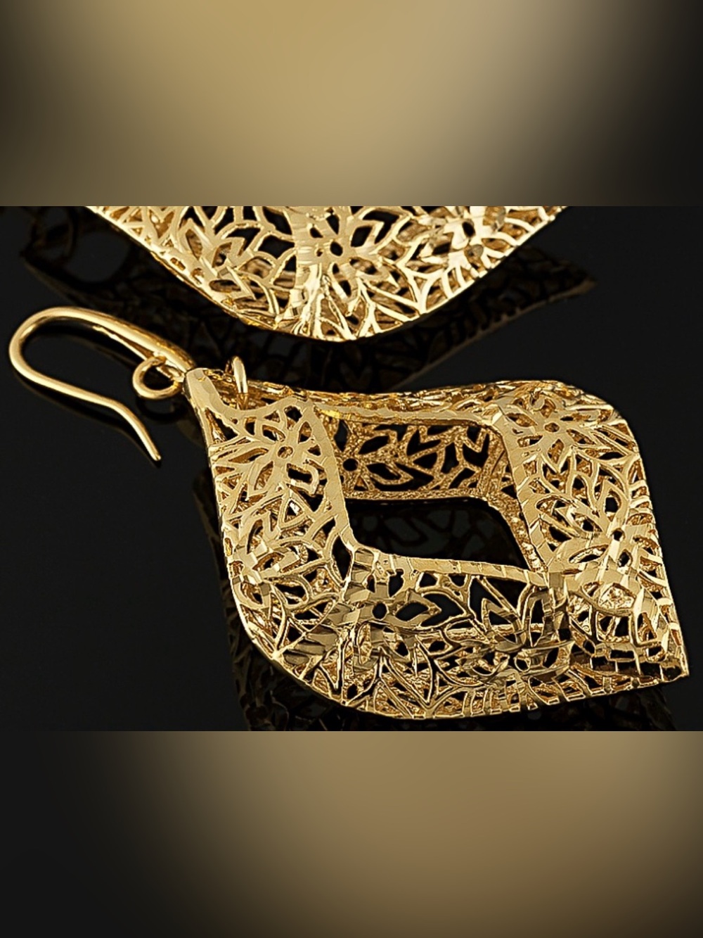 Moda Al Massimo® 18k Yellow Gold, Diamond Cut, Polished, Dangle Earrings
